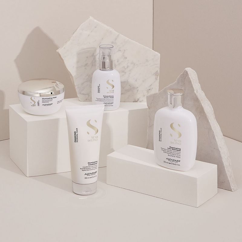 Kit Shampoo e Condicionador Alfaparf Semi Di Lino Diamond Illuminating Grande